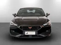 Usata Cupra Leon 150 CV (110 kW) 2023 0e nero midnight Berlina