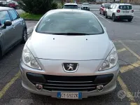 Usata Peugeot 307 CC 136 CV (100 kW) 2006 Argento Cabrio