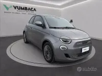 Usata Fiat 500e Icon 86 kW (118 CV) 2022 Grigio Berlina