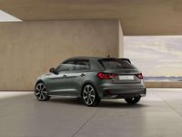 Nuova Audi A1 Sportback Ambiente 116 CV (85 kW) 2025 Grigio chronos metallizzato ne Utilitaria