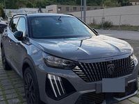 Usata Peugeot 2008 GT-line 131 CV (96 kW) 2023 Grigio SUV
