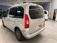 Begagnad Peugeot Partner Tepee Access 92 HK (67 kW) 2012 Grå Minibuss