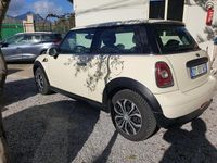 Begagnad Mini ONE 95 HK (69 kW) 2009 Vit Halvkombi