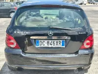 Usata Mercedes R320 Chrome 224 CV (164 kW) 2006 Nero Station wagon