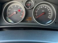 Käytetty Opel Astra 90 HP (66 kW) 2007 Musta Coupe - kaksiovinen