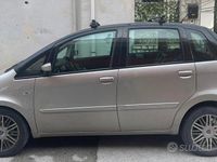 Usata Lancia Musa 90 CV (66 kW) 2005 Monovolume