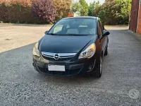 Usata Opel Corsa 85 CV (62 kW) 2013 Nero Utilitaria