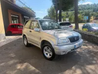 Usata Suzuki Grand Vitara 109 CV (80 kW) 2006 Argento SUV