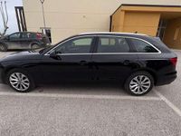 Käytetty Audi A4 Business 170 HP (125 kW) 2020 Musta Farmari