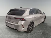Usata Opel Astra Business Elegance 131 CV (96 kW) 2024 Grigio Utilitaria
