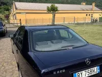 Usata Mercedes E220 Elegance 143 CV (105 kW) 2001 Berlina