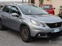 Usata Peugeot 2008 Access 82 CV (60 kW) 2017 Grigio SUV