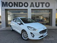 Gebraucht Ford Fiesta Titanium 86 PS (63 kW) 2018 Weiß Kleinwagen