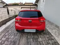 Usata Kia Rio 101 CV (74 kW) 2018 Rosso Berlina