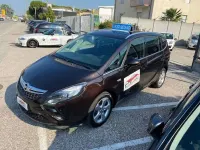 Usata Opel Zafira Tourer Cosmo 150 CV (110 kW) 2012 Grigio Monovolume