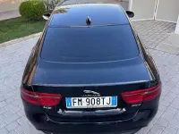 Usata Jaguar XE 179 CV (131 kW) 2017 Nero Berlina
