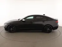 Usata Jaguar XE R-Dynamic 250 CV (183 kW) 2020 Nero Berlina