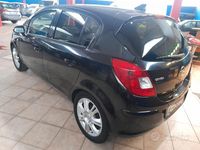 Usata Opel Corsa Edition 80 CV (58 kW) 2010 Nero Berlina
