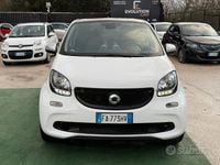 Usata Smart ForFour Passion 61 CV (44 kW) 2015 Bianco Utilitaria