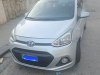 Usata Hyundai i10 Comfort 69 CV (50 kW) 2015 Grigio Utilitaria
