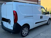 Usata Fiat Doblò 120 CV (88 kW) 2019 Bianco Monovolume