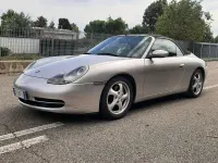 Usata Porsche 996 300 CV (220 kW) 2000 Grigio Cabrio