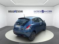 Usata Lancia Ypsilon S 69 CV (50 kW) 2024 Blu Utilitaria