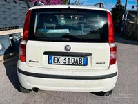 Usata Fiat Panda Dynamic 74 CV (54 kW) 2011 Bianco Berlina