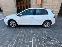 Begagnad VW Golf VIII Life 130 HK (95 kW) 2022 Vit Halvkombi