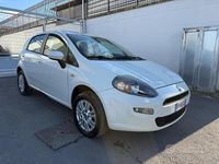 Usata Fiat Punto Lounge 77 CV (56 kW) 2014 Bianco Utilitaria