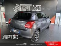 Usata Suzuki Swift 83 CV (61 kW) 2020 Grigio scuro Utilitaria