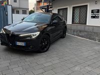 Usata Alfa Romeo Stelvio Executive 190 CV (139 kW) 2019 Nero SUV