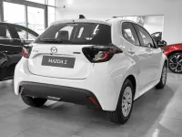 Nuova Mazda 2 116 CV (85 kW) 2026 Lunar white Utilitaria