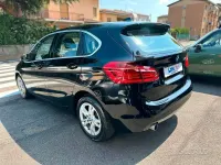 Usata BMW 218 Luxury Line 150 CV (110 kW) 2016 Nero Station wagon