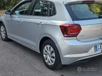 Usata VW Polo Comfortline 90 CV (66 kW) 2020 Grigio Utilitaria