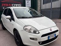 Usata Fiat Punto Street 77 CV (56 kW) 2015 Bianco Utilitaria