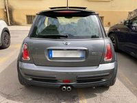 Usata Mini Cooper S 170 CV (125 kW) 2005 Grigio Utilitaria