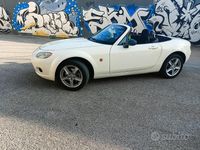 Usata Mazda MX5 126 CV (92 kW) 2006 Bianco Cabrio