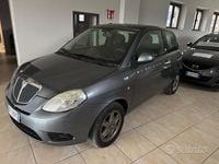 Usata Lancia Ypsilon 77 CV (56 kW) 2010 Grigio Utilitaria