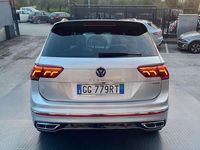 Usata VW Tiguan R-line 200 CV (147 kW) 2021 Argento SUV