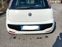 Usata Fiat Punto Evo 69 CV (50 kW) 2011 Bianco Utilitaria