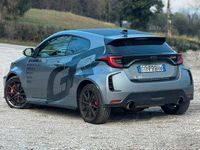 Usata Toyota Yaris 261 CV (191 kW) 2020 Grigio Berlina