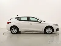 Usata Seat Leon Style 150 CV (110 kW) 2022 Bianco Berlina