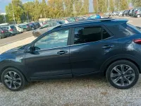 Usata Kia Stonic Style 100 CV (73 kW) 2020 Grigio SUV