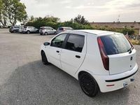 Usata Fiat Punto 80 CV (58 kW) 2000 Bianco Berlina