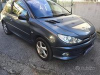 Usata Peugeot 206 88 CV (64 kW) 2006 Grigio Utilitaria
