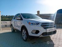Usata Ford Kuga Titanium 120 CV (88 kW) 2017 Bianco SUV