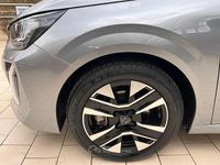 Usata Peugeot 208 Allure 101 CV (74 kW) 2025 Grigio artense Utilitaria