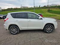 usata Toyota RAV4 3ª serie - 2013