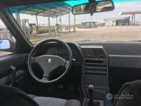 Begagnad Alfa Romeo 164 145 HK (106 kW) 1990 Blå Sedan